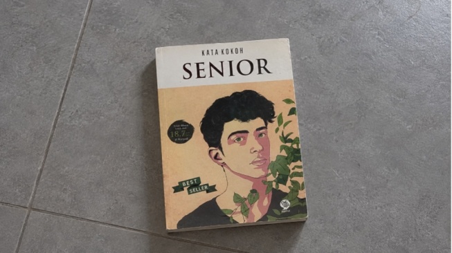 Belajar Tidak Menilai Orang dari Luarnya lewat Novel Senior