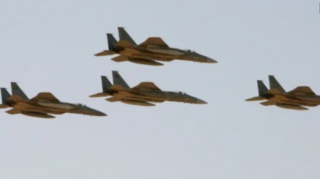 Perang Arab Saudi vs Houthi, Jet F-15 Ditembak Jatuh Pakai Rudal Buatan Lokal di Marib