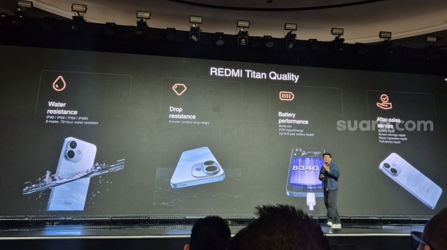 Product Marketing Lead Xiaomi Indonesia, Jeksen dalam peluncuran REDMI Note 17 Series di Jakarta, Rabu (16/9/2026). [Suara.com/Dythia]
