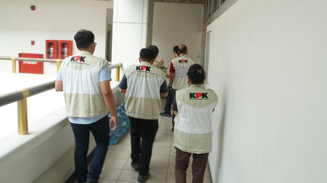 KPK menggeledah tiga ruang kerja Dirjen di Kementerian Agraria dan Tata Ruang/Badan Pertanahan Nasional (ATR/BPN), Kamis (17/9/2026). [istimewa]