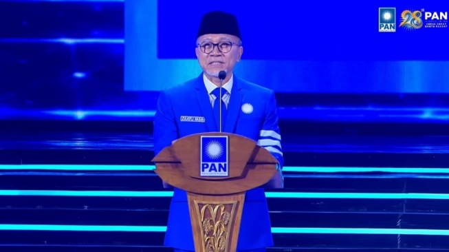 Di Depan Prabowo, Zulhas Pamer Rp8 Miliar Hasil Potong Gaji Anggota DPR PAN untuk Rakyat