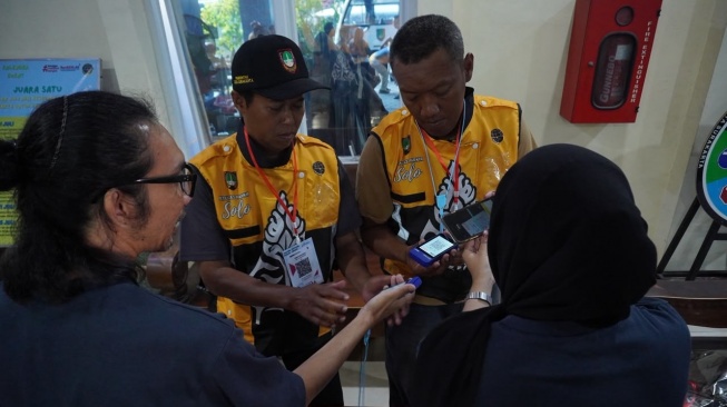 Parkir di Solo Mulai Go Digital, 85 QRIS Pocket Hadir di 4 Ruas Jalan