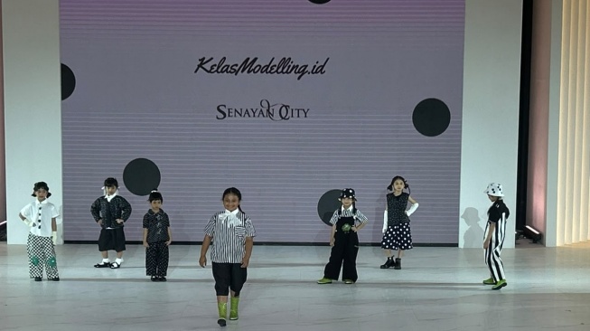 Bukan Cuma Runway, Ini 4 Manfaat Kelas Modeling untuk Tumbuh Kembang Anak