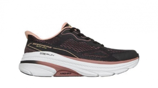 5 Sepatu Skechers Max Cushioning yang Empuk untuk Jalan Kaki Jauh dan Olahraga