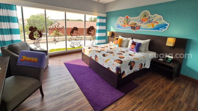Discovery Ancol Hotel bekerja sama dengan Visinema menghadirkan kamar hotel bertema khusus animasi film "JUMBO". (Suara.com/Dini Afrianti Efendi)