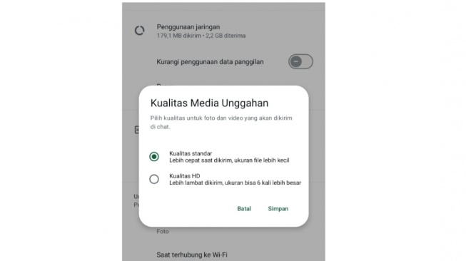 Fitur WhatsApp - 2 Atur kualitas media unggahan pada pilihan Kualitas Media Unggahan. [Suara.com]