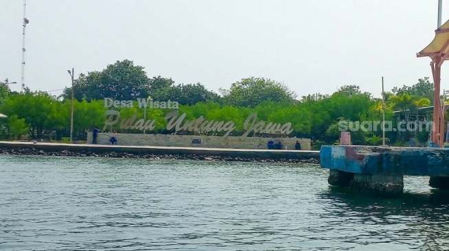 Bukan Cuma Air Bersih, Warga Kepulauan Seribu Juga Keluhkan Sinyal dan Listrik