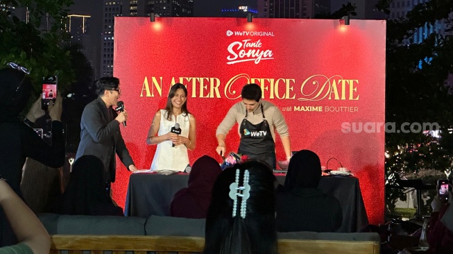 Para pemain serial Tante Sonya dalam jumpa pers di kawasan Senayan, Jakarta, Kamis (24/9/2026) [Suara.com/Sumarni]