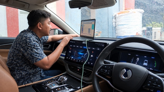 Teknologi GPS tracker dan telematika semakin berkembang dari sekadar alat pemantau lokasi menjadi bagian penting dalam pengelolaan armada perusahaan. (Dok. Istimewa)