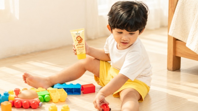 Bikin Rutinitas Perawatan Si Kecil Lebih Praktis, Lotion Travel Size Jadi Pilihan Ibu