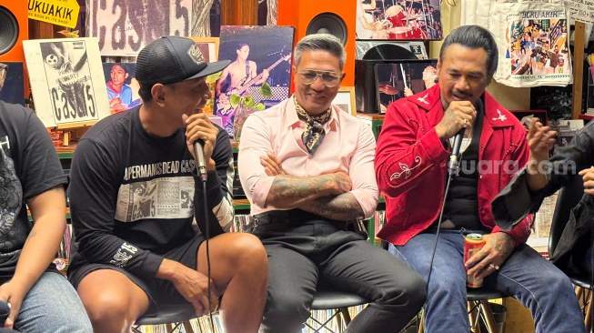Menolak Mati di Usia 30: Kebangkitan 'Case 15', Cetak Biru Punk Rock Superman Is Dead