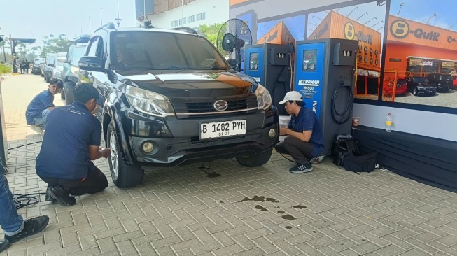 Komunitas Otomotif Jajal Pengecekan Spooring Instan di Automechanika Jakarta 2026