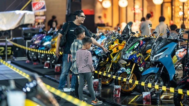 Modifikasi kendaraan Yamaha XMAX di CustoMAXI Yamaha Bandung. (Foto: Yamaha)