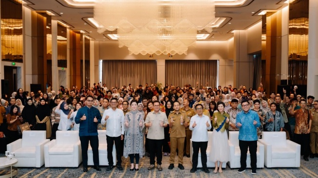 Spesial Perayaan Kolaborasi #BeliLokal. [Tokopedia]