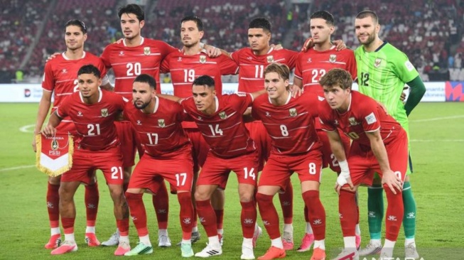 Timnas Indonesia wajib mengalahkan Bangladesh demi menjaga peluang lolos ke final ASEAN Cup. (Antara)