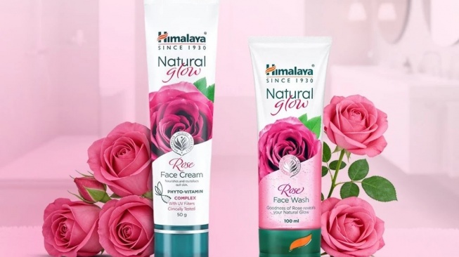 Himalaya Natural Glow Rose Face Cream (Shopee)