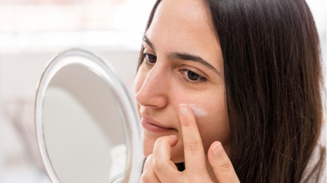 Anti Lengket! 5 Sunscreen Gel Lokal SPF 50 untuk Perlindungan Maksimal