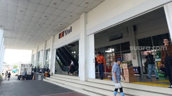 Stasiun Duri, Jakarta Barat. (Suara.com/Agustin Dwi Anggraini)