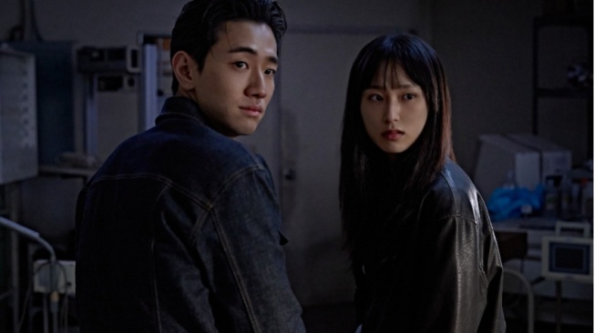 Nam Yoon Su dan Ryu Hye Young Hadapi Entitas Misterius di Film Killing Time