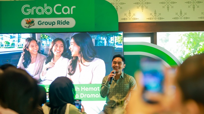 Marketing Director Grab Indonesia, Asep Haekal memperkenalkan fitur Group Ride di Jakarta, belum lama ini. [Grab Indonesia]