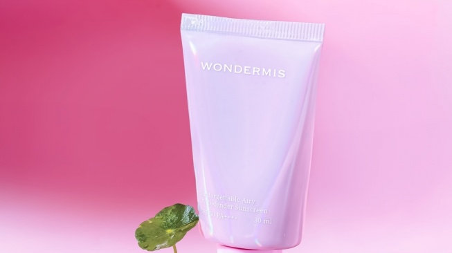 Wondermis Sunforgettable Airy UV Defender Sunscreen (Instagram/wondermisofficial)