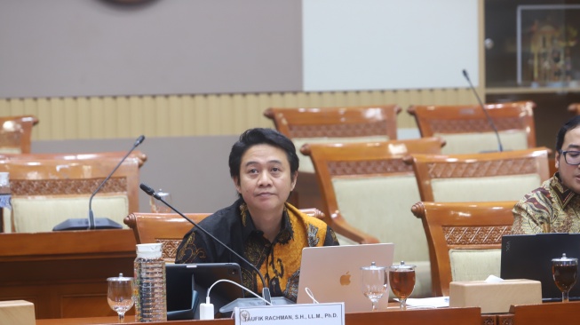 Akademisi Fakultas Hukum Universitas Airlangga (FH Unair), Taufik Rahman, dalam RDPU bersama Komisi III DPR RI tentang RUU Perampasan Aset, Senin (5/10/2026).