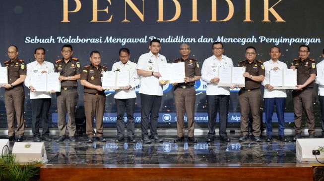Gubsu Bobby Nasution Gandeng Kejati Sumut Cegah Penyimpangan Anggaran Sekolah
