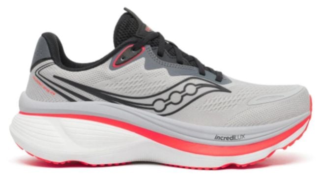 Saucony Hurricane 26. [Saucony]