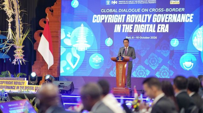Menteri Hukum RI Supratman Andi Agtas berbicara di Forum Global Dialogue on Cross-Border Copyright Royalty Governance in the Digital Era. (Dok: DJKI)