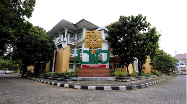 UIN Suka Ungguli UGM di THE WUR 2027, Ini Kritik di Balik Capaiannya
