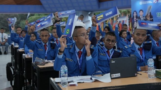 Mempersiapkan Pemimpin Masa Depan, Pelajar Diajarkan Diplomasi dan Negosiasi Sejak Dini