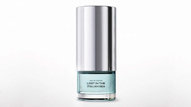 Scents of Pluto - Lost in the Italian Sea. [Scents of Pluto]