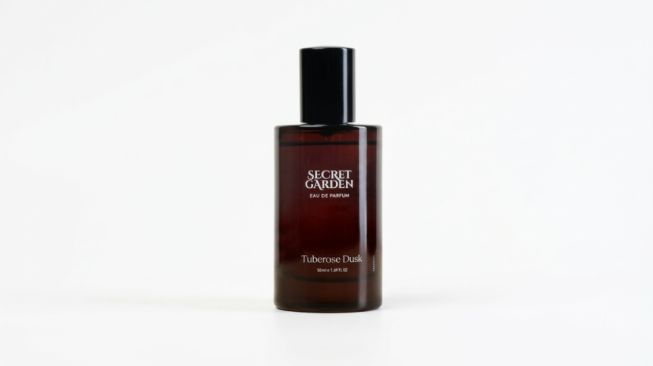 Secret Garden - Tuberose Dusk Gardenia Eau De Parfum (Shopee)
