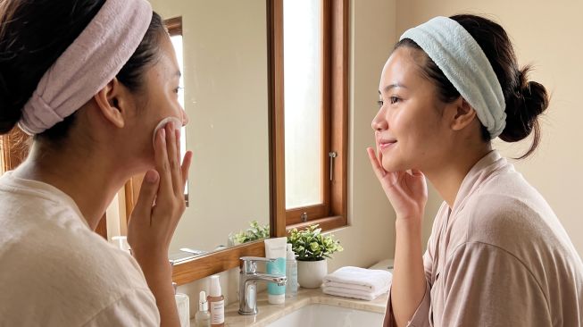 Perbedaan Ampoule Pad SKIN1004 Kemasan Pink dan Biru, Mana yang Cocok untuk Kulit Anda?