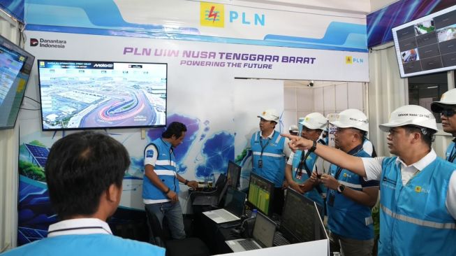 Jaga Keandalan Listrik MotoGP Mandalika, Direktur Pembangkitan PLN Memantau Lewat Control Room