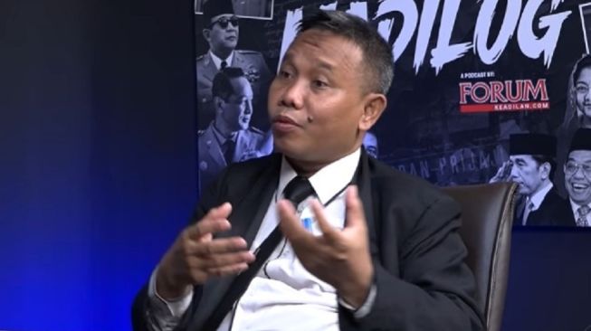 Isu Ijazah Mengikis Dukungan Politik, Gibran Dinilai Seperti Orang Terlantar yang Cuma Dibela PSI