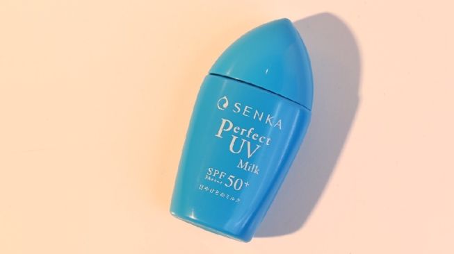 Produk Sun Care Senka yang Baru Diluncurkan, Senka Perfect UV (Dok. Istimewa)