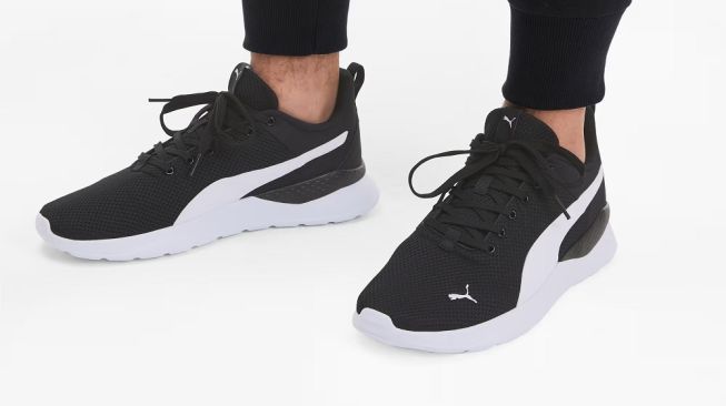 3 Rekomendasi Sepatu Puma untuk Jalan Kaki, Bantalan Empuk Anti Pegal