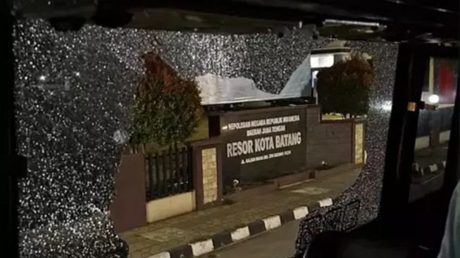 Bus EPA Persib U-18 Diserang, Ketum Jakmania: Jelas Salah, Mohon Maaf