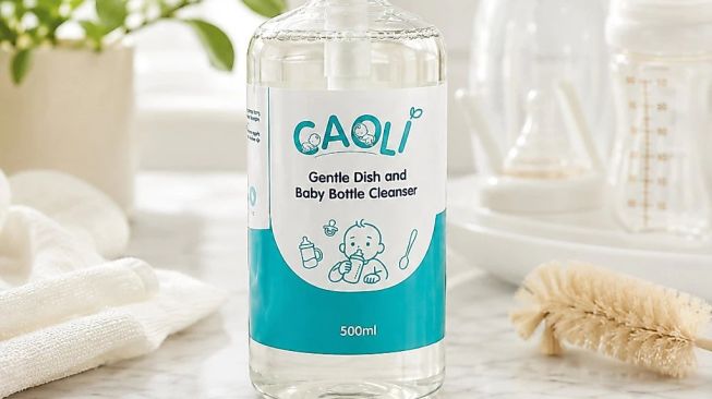 Caoli Gentle Dish and Baby Bottle Cleanser (Shopee)