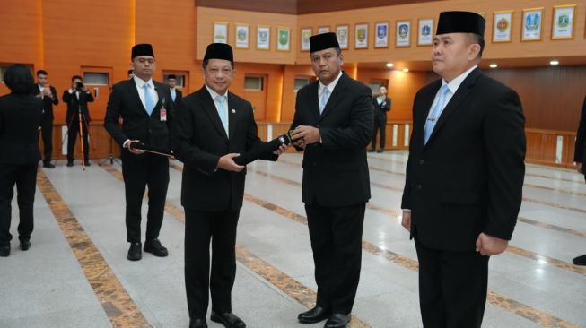 Mendagri mendorong Itjen Kemendagri memperkuat koordinasi dengan berbagai lembaga, termasuk Komisi Pemberantasan Korupsi (KPK), kepolisian, Ombudsman, Komisi Nasional Hak Asasi Manusia (Komnas HAM), serta komisi lain yang menangani perlindungan anak dan bidang terkait. (Dok. Kemendagri)