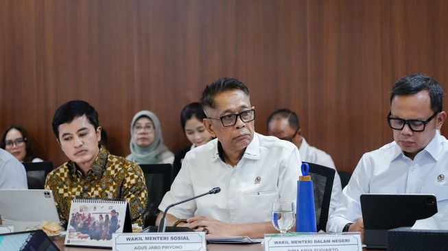 Wamensos Agus Jabo Hadiri Rakortas KDKMP, Kemensos Dorong Kemudahan Penyaluran Bansos