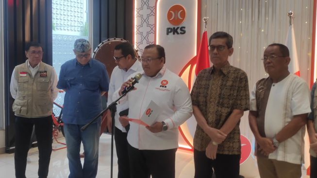 Masyarakat Sipil Dorong Pemakzulan Gibran Usai Putusan MK, PKS Siap Jadi Jembatan Aspirasi