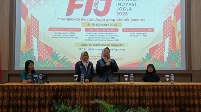 Pamerkan Inovasi, Dua Siswa SMP Presentasikan Inovasi Beras di FIJ 2026