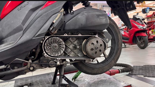 Sebelum Putus di Jalan, Cek 3 Hal Ini pada Drive Belt Motor Matik (IST)