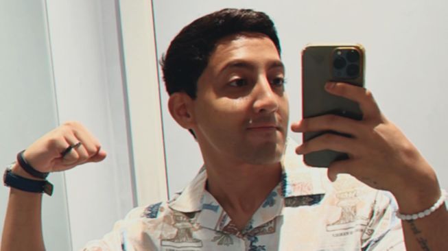 Aron Ashab (Instagram.com/aronashab)