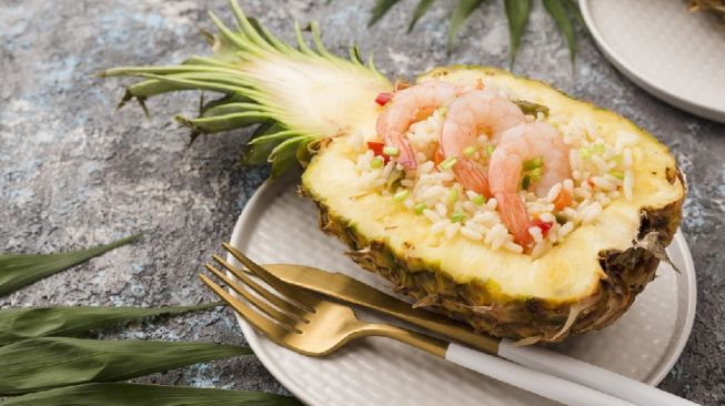 Mengenal Kuliner Thailand Tak Cuma Lewat Tom Yum, Nasi Goreng Nanas Jadi Cara Berbeda