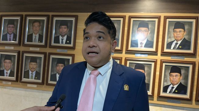 Tak Cukup Cabut KJP, DPRD DKI Usul Bansos Seluruh Keluarga Pelaku Tawuran Disetop