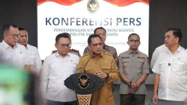 Mendagri: Meski Hadapi Berbagai Tantangan, Penanganan Karhutla Terus Dioptimalkan