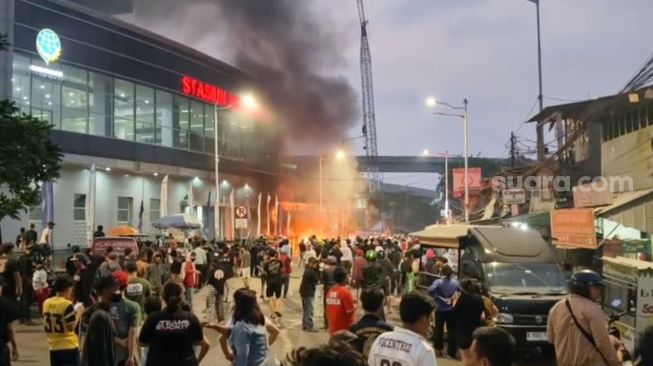 Fasilitas Olahraga Sudah Dikasih tapi Masih Tawuran, Pramono Kecewa Bentrok Manggarai Pecah Lagi